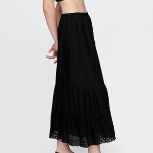 GAP easy tiered maxi skirt